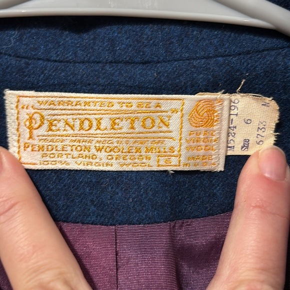 Pendleton vintage Navy 100% virgin wool made in the USA blazer size 6 - Picture 2 of 11